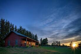 Aroostook Cabin | The Eagles Nest and Bears Den