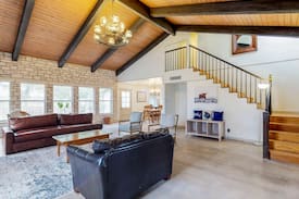 Fredericksburg House | Grapetown Farmhouse
