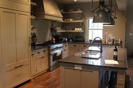 Douglasville House | Cypress Lodge 20 Minutes from ATL Airport