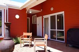 Turangi House | Riverside Apartment at Ika Lodge.