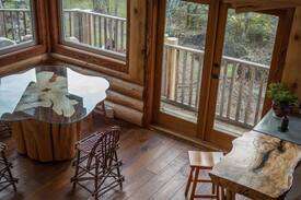Upper Squamish Cabin | Da Cabane! Squamish Glacier view