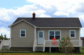 New-Wes-Valley House | The Tickle Vacation Home