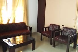 Kochi Villa | Lulu enclave, East End Water park,near vyttila
