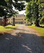 Almenno San Salvatore Villa | Villa Vitalba-1700s house and winery 1h from Milan