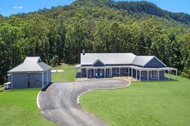 Budgong House | Kangaroo Valley - Lymbery House - home with a view