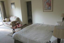 Harare Bed & Breakfast | HOWDEN PLACE