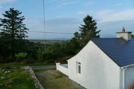 Donegal Cabin | Lizzie's Cottage along Wild Atlantic Way