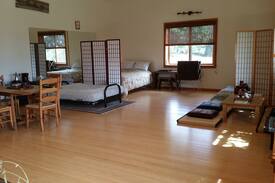 White Sulphur Springs House | Bamboo House Retreat in Catskill