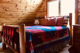 Harbor Springs Cabin | Widing's Way Cottage in Harbor Springs
