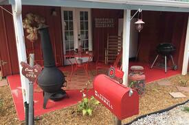 Estill Springs Cabin | Holliday Hide Away