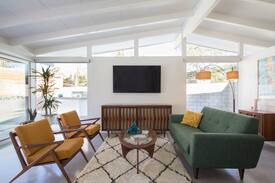 Magnesia Falls Cove House | The Blue Oasis