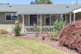 Stayton House | A Star Shines in Stayton (near Salem)