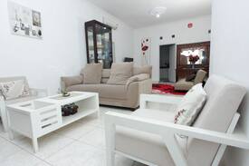 Sinduadi House | puri arsita home stay