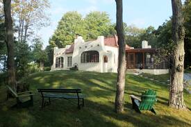 Shelby Cabin | Casa del Camino on Lake Michigan!