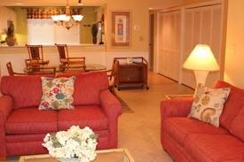 Arcadian Shores Apartment | Richmond Park - Richmond Park 15-C