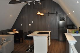 Goderich House | The Granary Guest House