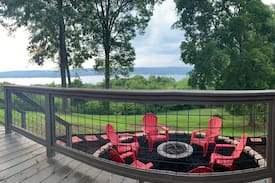 Groveoak Cabin | Eagle Point Cottage overlooking Lake Guntersville