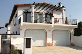 Salsipuedes House | Casa Alegre en BajaMar