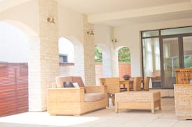 Pasarea House | Luxury & Elegant Villa near Bucharest