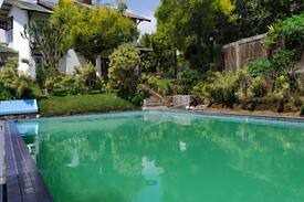 Ciloto Villa | Villa Puncak Private pool,Wifi,Air panas,40 orang