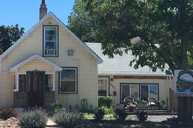 Cedaredge House | Grand Mesa Gateway Airbnb/Serenity