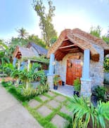 Basco Cabin | RL Puriran: Ivatan Stone House KALAPAY Garden View