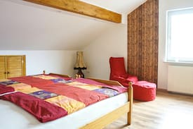 Dieblich Apartment | Roberts Unterkunft in Mariaroth für bis zu 14 Pers