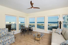 Fort Morgan House | Grace 6 Bedroom Home
