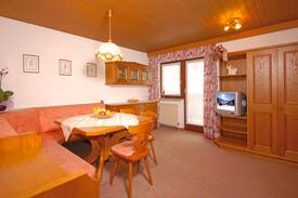 Saalbach-Hinterglemm Apartment | Apartment Landhaus Maier - traditional Apartment, in Toplocation, 5 min to the Ski run