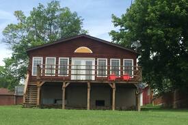 Elizabethtown Cabin | Riverside Lodging- Shady Rest