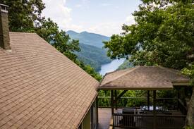 Robbinsville House | "THE HEAD REST" on Deals Gap