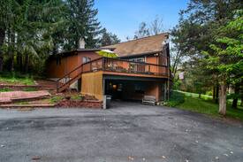 Newfield House | Schaff’s Hillside Haven - VIDEO TOUR