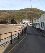 Tan-y-groes Bed & Breakfast | Angorfa B & B Llangrannog (Front double)