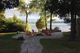 Kearney Cabin | Relax at The Lakehouse, Grass Lake