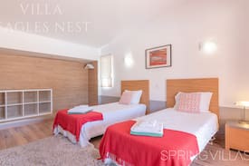 Vale de Santa Maria Villa | Villa Eagles Nest