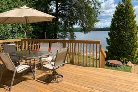 Douro-Dummer Cabin | Waterfront Cottage on White Lake