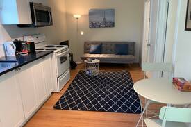 Hintonburg Apartment | 1 Bedroom in Hintonburg - Near Downtown w/ Parking