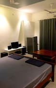 Thoraipakkam Apartment | STUDIO ROOM WTH PRIVATE TERRACE @OMR THORAIPAKKAM