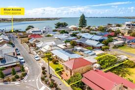 Goolwa Cabin | Ballantrae Cottage circa 1860 Little Scotland