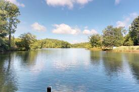 Mountain Rest House | Quiet and Serene Crystal Lake