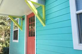 Downtown Historic District House | The St Augustine Tiny House - walk to everything!!