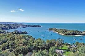Falmouth House | Idyllic Cape Cod Retreat in Woods Hole