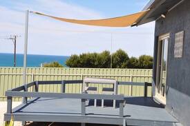 Port Elliot House | Rosetta Beach Cottage - Sea Views