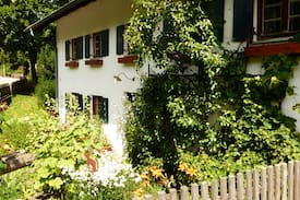 Vilgertshofen Bed & Breakfast | "Raus auf`s Land" Bed & Breakfast Issing