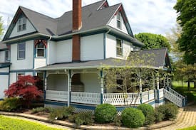 Put-in-Bay Other | The Dellwood's Loft Suite