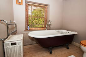 Wirksworth Cabin | Matchbox Cottage Wirksworth