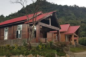 Henima Cabin | Enjoy your cottage stay at Rhododendron Resort