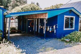 Winchester Bay House | The Salty Dog House