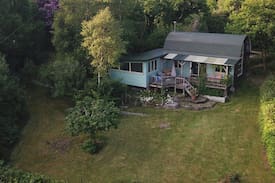Glengarriff Villa | Unique Wooden Cabin with mountain views