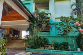 Lumut Apartment | MARINA COVE RESORT HOMESTAY AZZAROHOME LUMUT